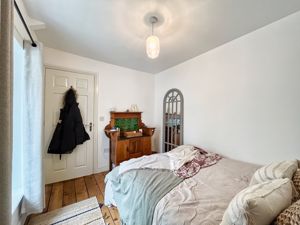 Photo 26- click for photo gallery